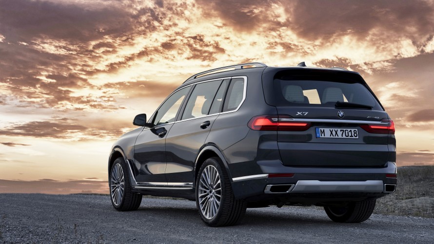BMW odhaľuje novú definíciu automobilového luxusu.
